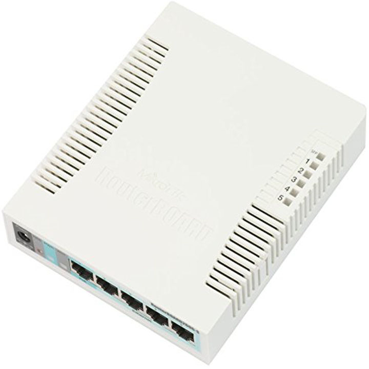 Microtik RouterBOARD RB260GS 5 Gigabit Ethernet ports